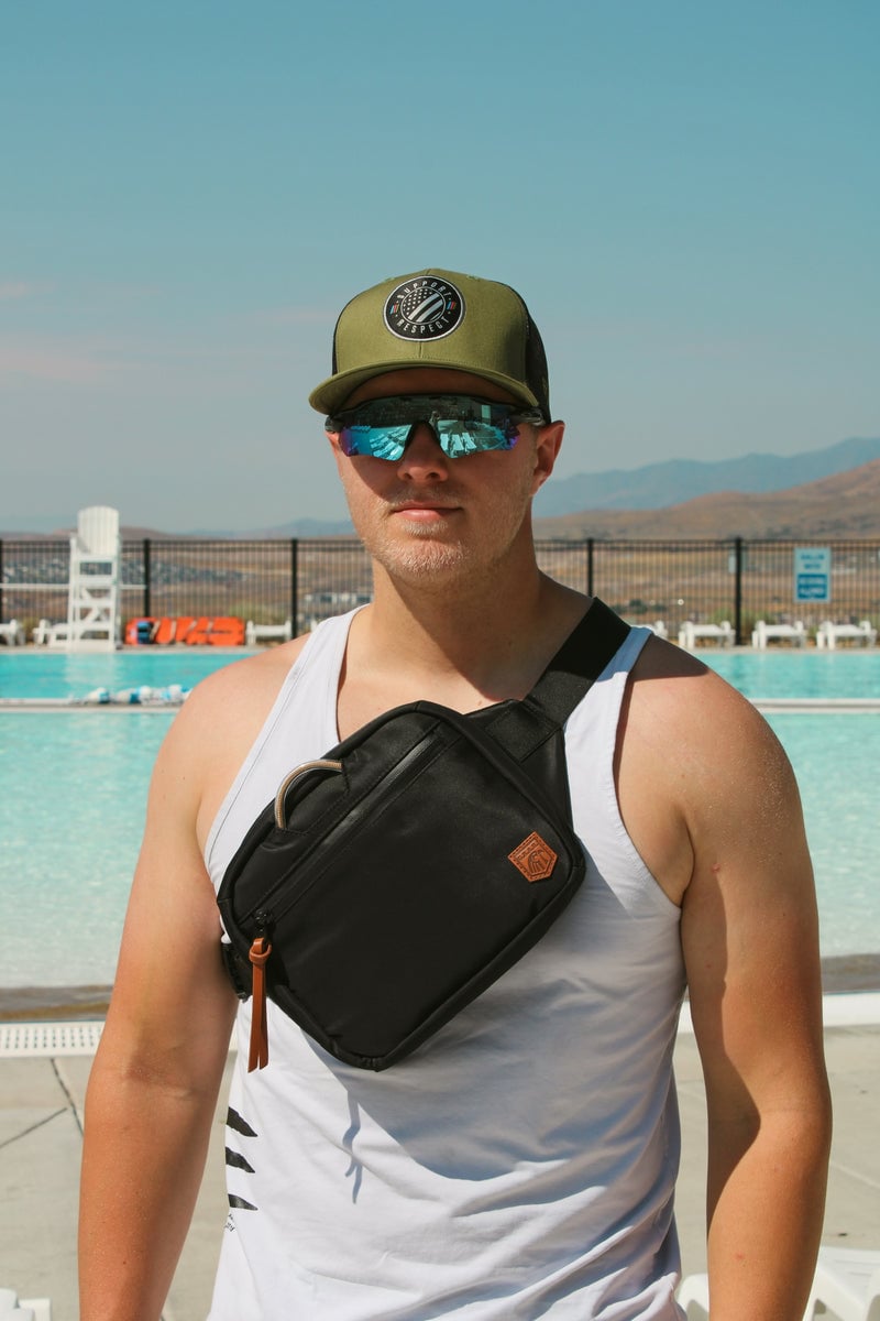 ⚡Gunslinger-Magnetic quick-release gun bag