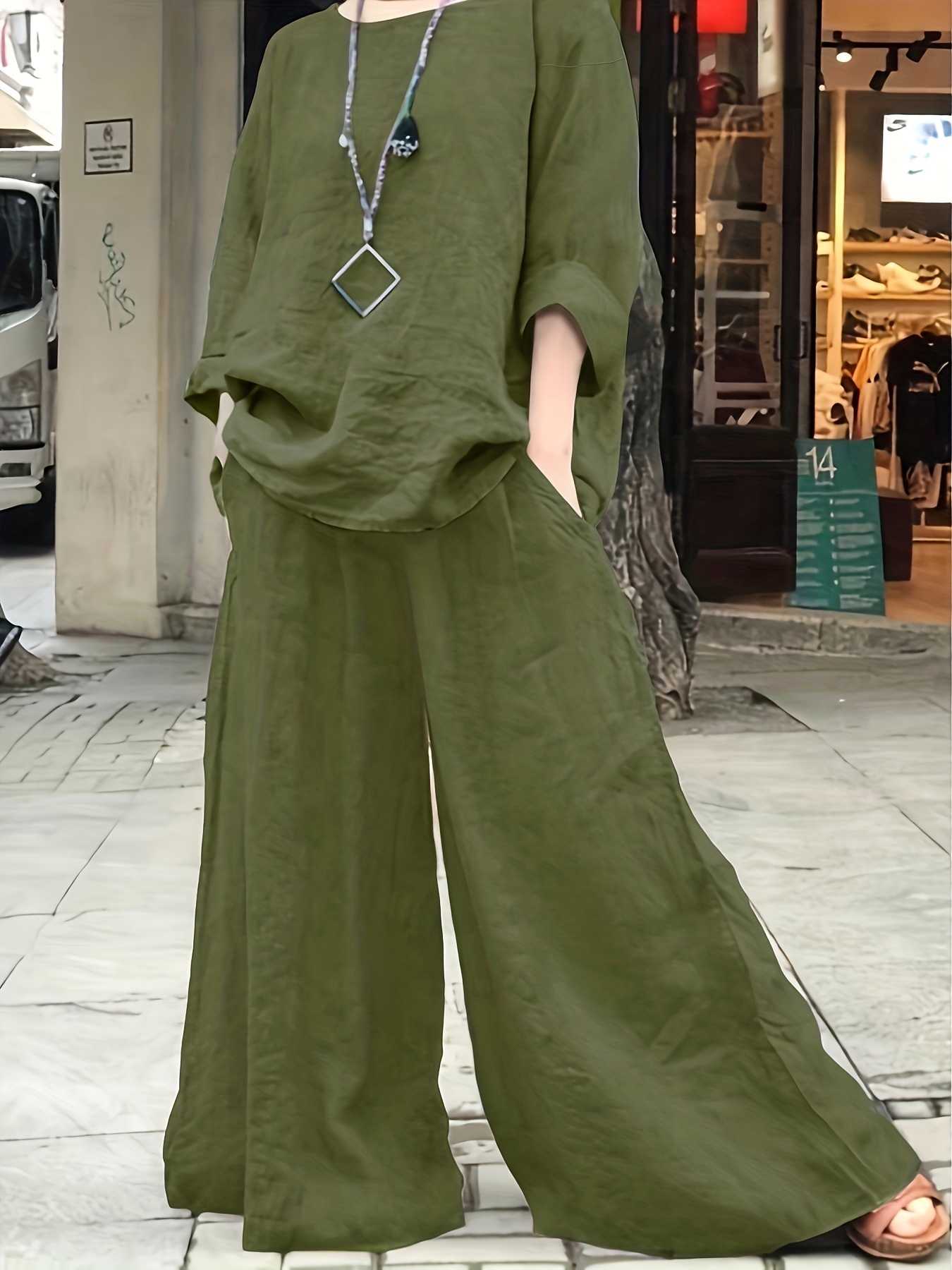 Plus Size Casual Outfits Set, Women's Plus Solid Round Neck Long Sleeve Top & Wide Leg Pants With Pockets Outfits Two Piece Set
