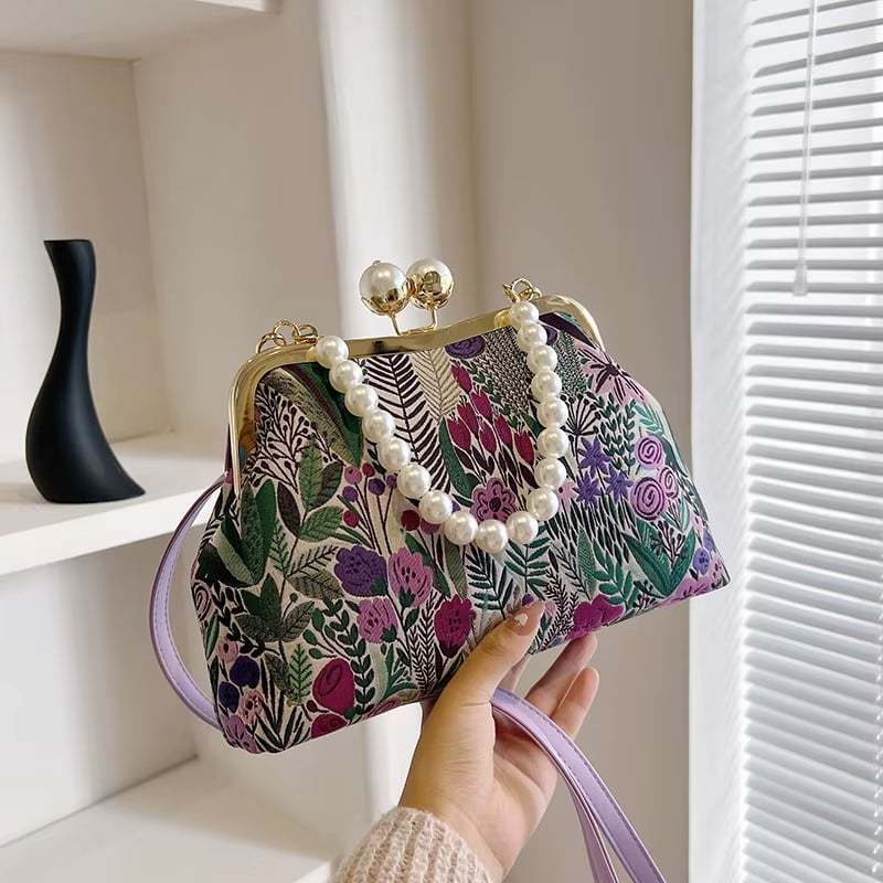Women Vintage Flower Embroidery Handbag