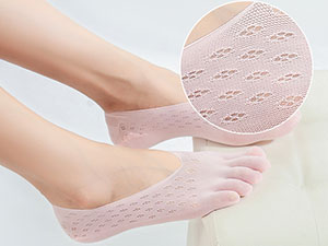 toe socks