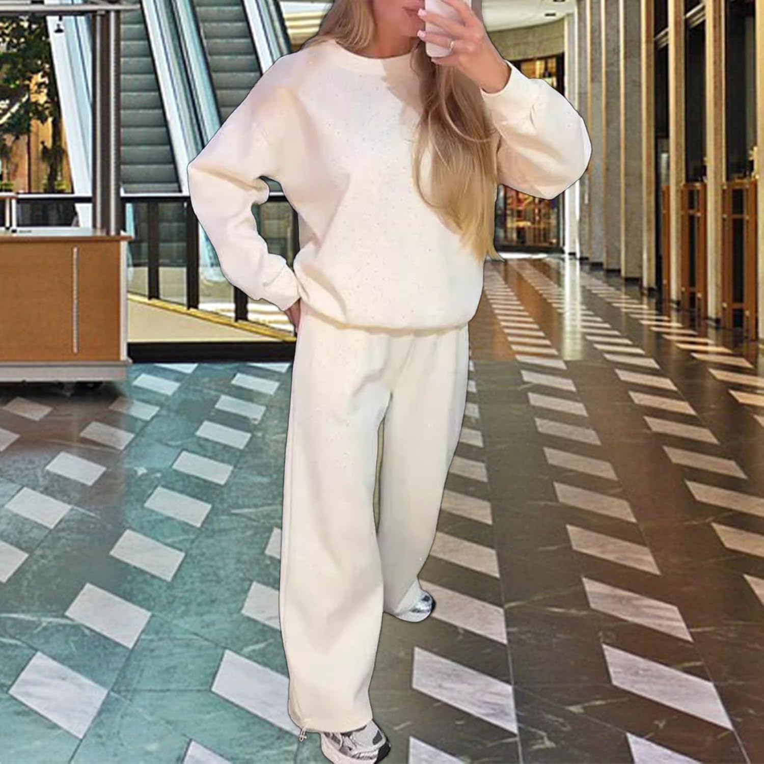 Women‘s 2 Piece Sweatsuits Glitter Sequin Long Sleeve Crewneck Trendy Tracksuits Casual Comfy Fall Lounge Sets