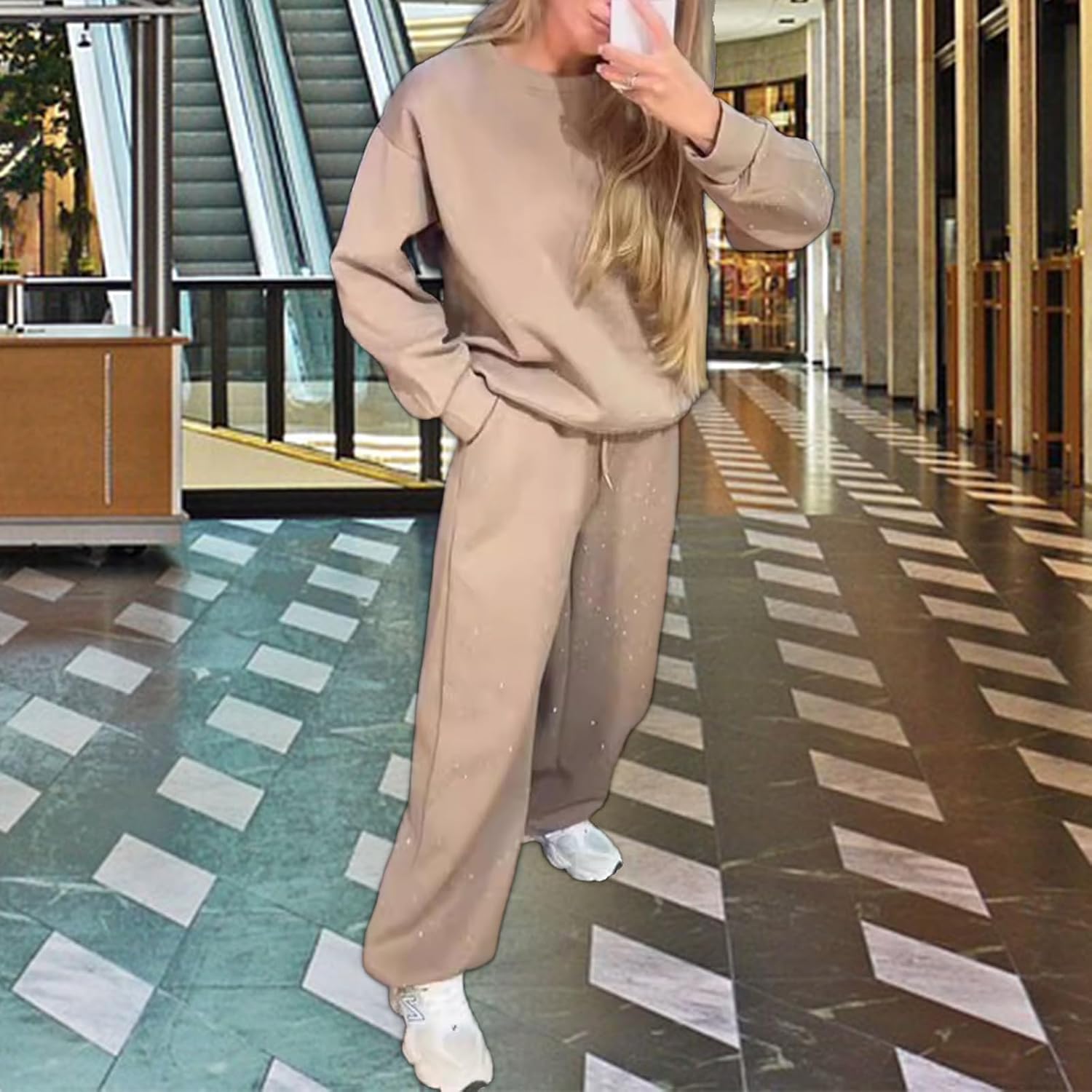 Women‘s 2 Piece Sweatsuits Glitter Sequin Long Sleeve Crewneck Trendy Tracksuits Casual Comfy Fall Lounge Sets