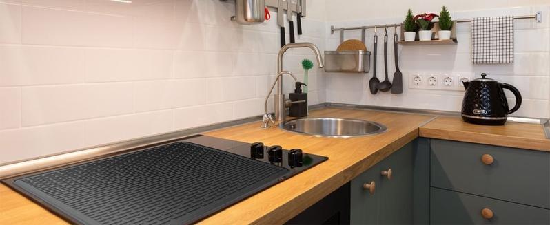 🔥Last Day 50% OFF-⏳500°F/220°C Heat-Resistant Silicone Stove Cover Mat & Utensils