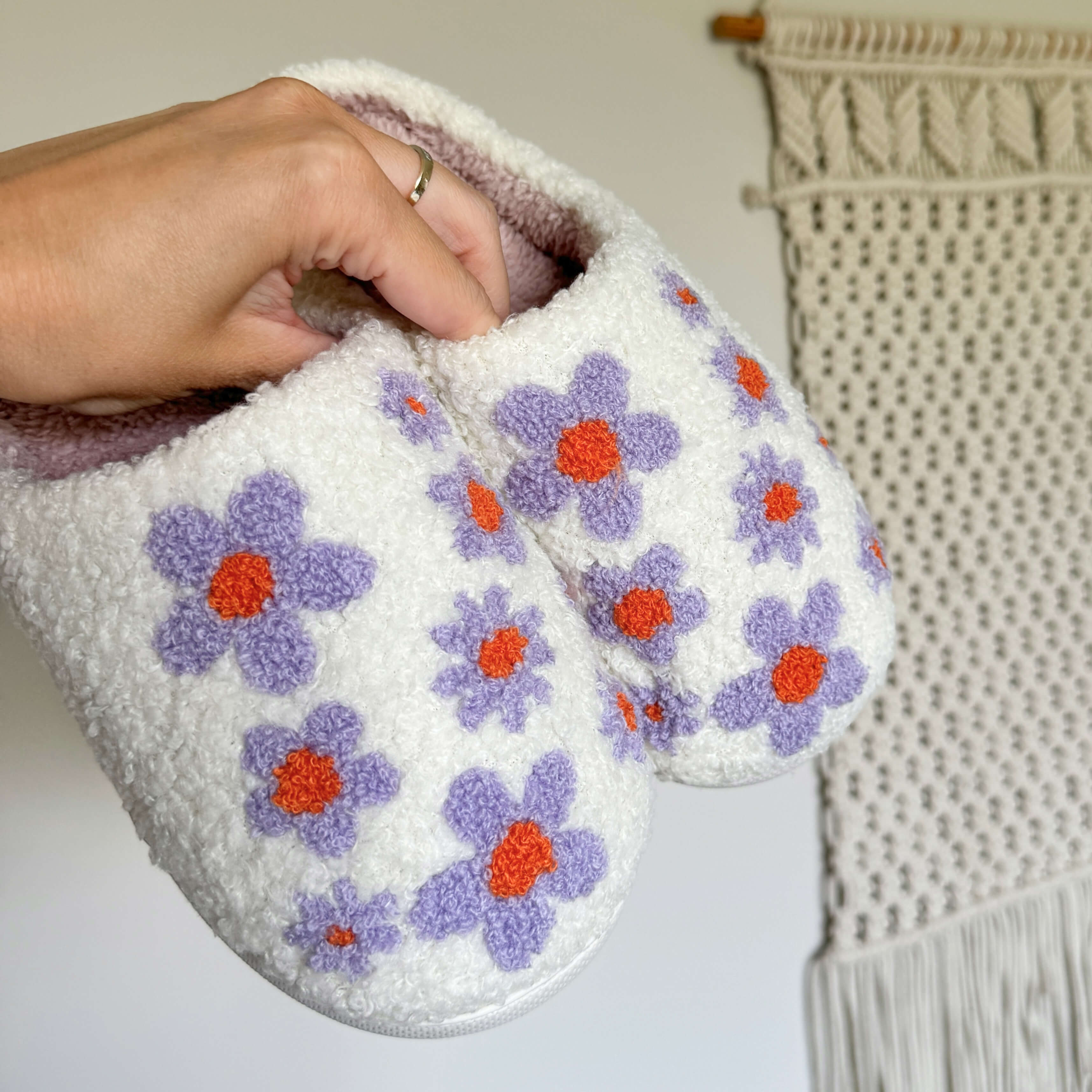 nordic_peace_purple_flower_slippers