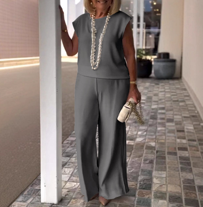 2025 new solid color round neck sleeveless top and trousers set