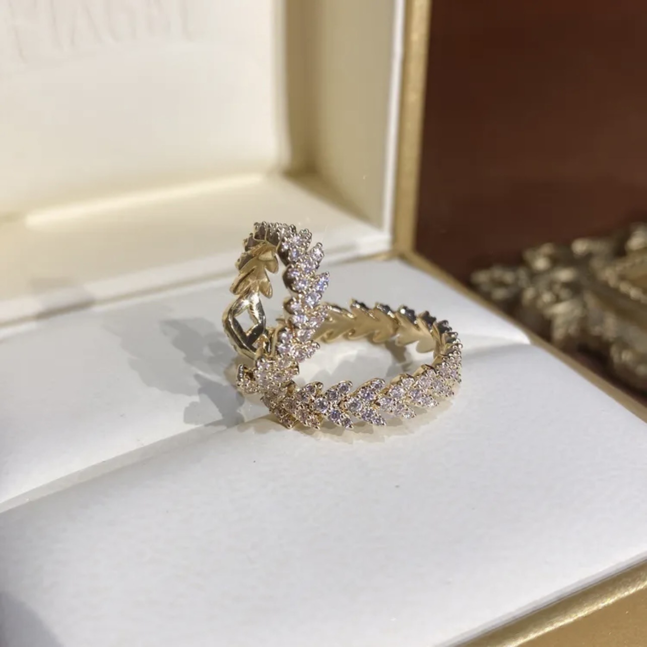 Zircon Leaf Ear Cuff