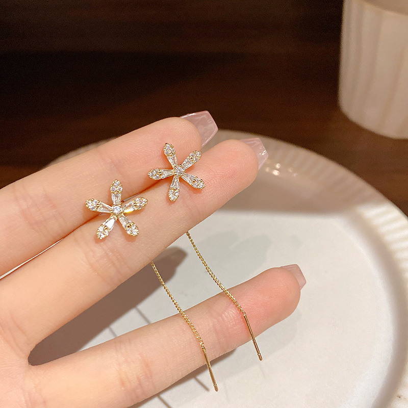 Tassel long flower earrings