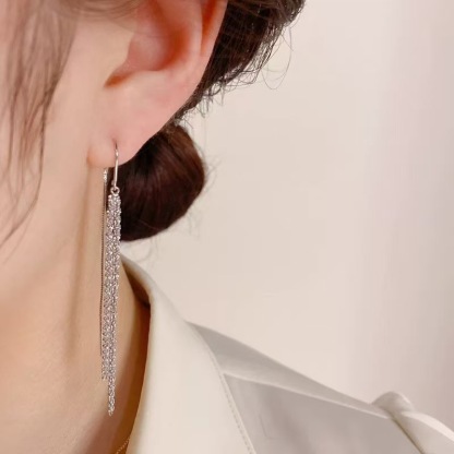 Glittering Star Tassel Earrings