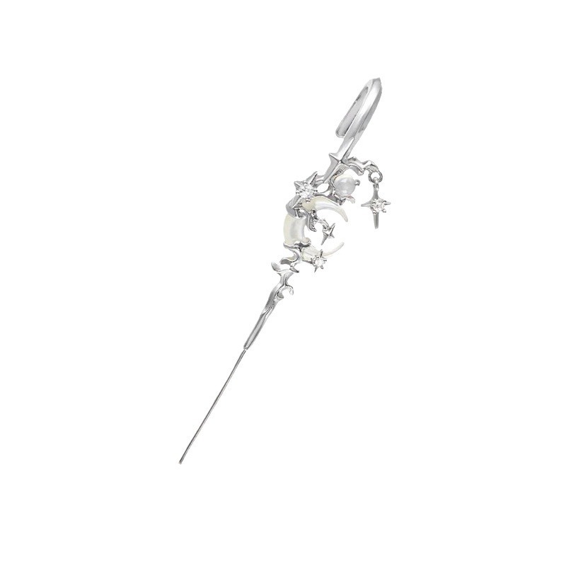 Star and moon earrings, fashionable and cool style