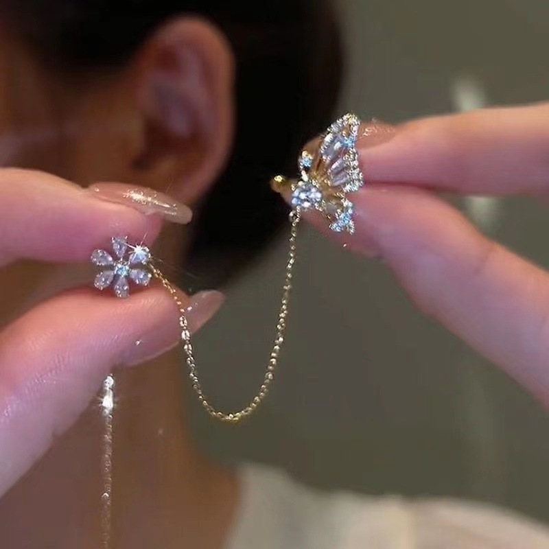 Butterfly Flower Ear Bone Clip Ear Wire Integrated Earrings A Pair