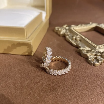 Zircon Leaf Ear Cuff