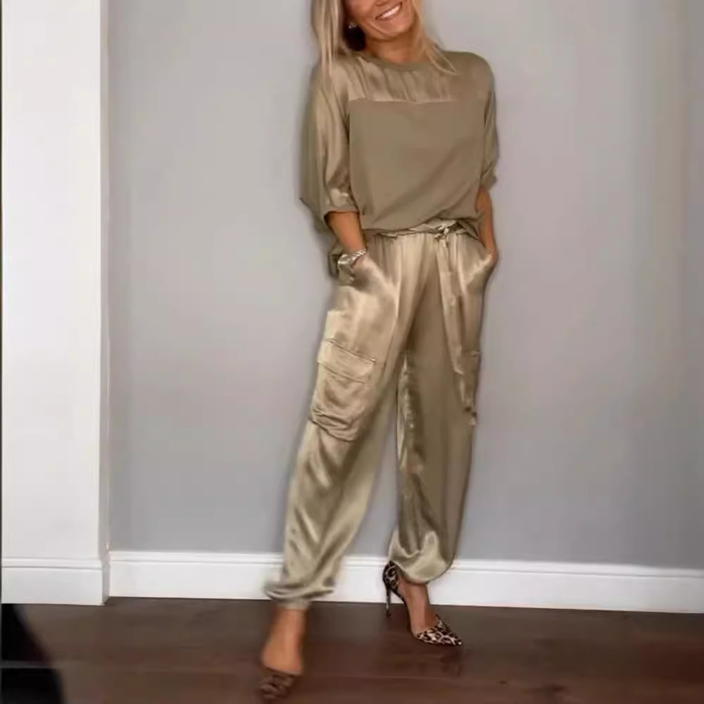Fashion Women'S Smooth Satin Half Sleeve Top Set Two-Piece Set
