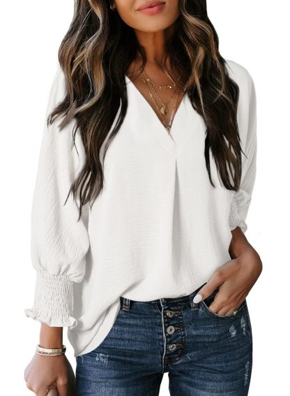 Limited time sale 🔥Womens Casual 3/4 Sleeve V Neck Loose Fit Basic Tees