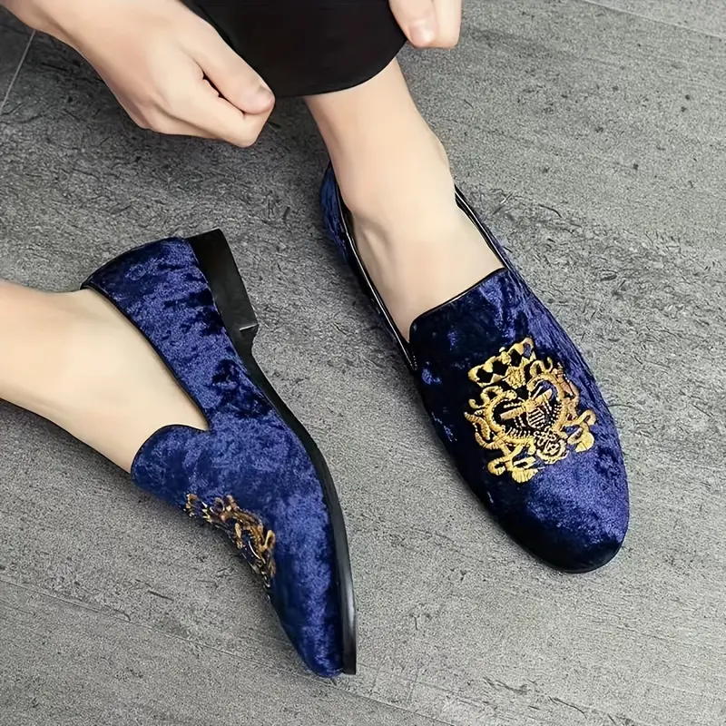 embroidered design loafer shoes men s comfy non slip slip details 7