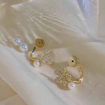 Women's Stud Earrings Drop Earrings Hoop Earrings Geometrical Heart Flower Shape Vintage Stylish Simple Luxury Sweet Earrings Jewelry 1