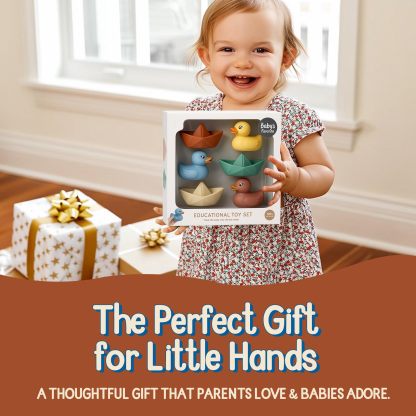 Floating Boat & Spraying Duck Baby Bathtub Toys Set