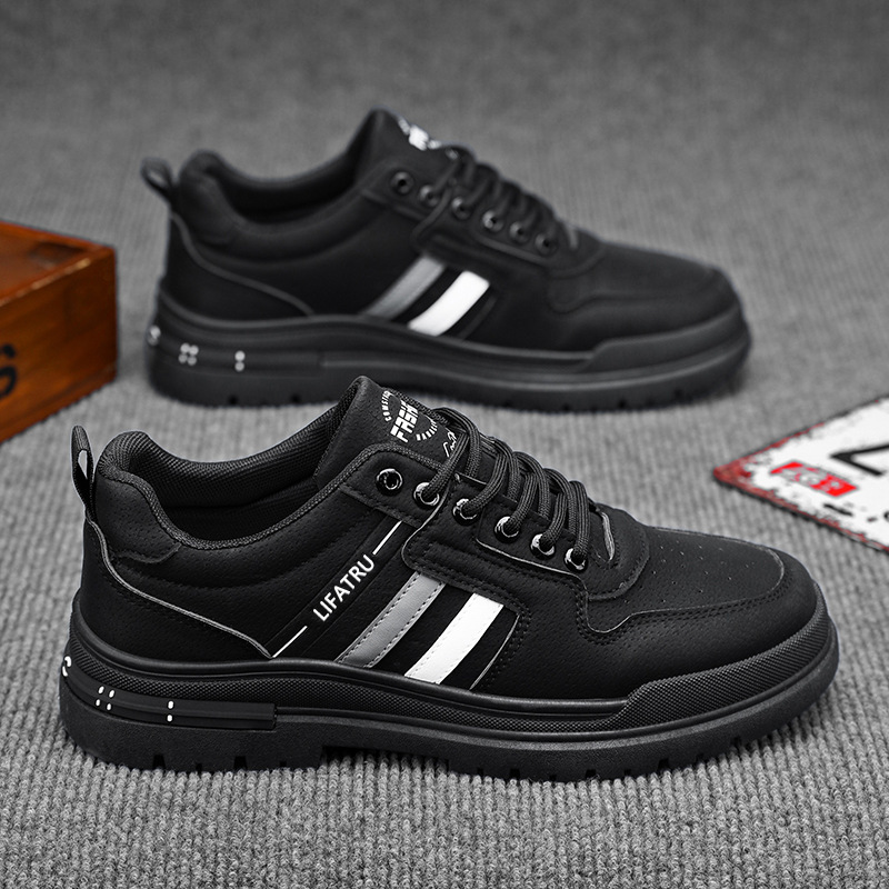 Încălțăminte de lucru joasă