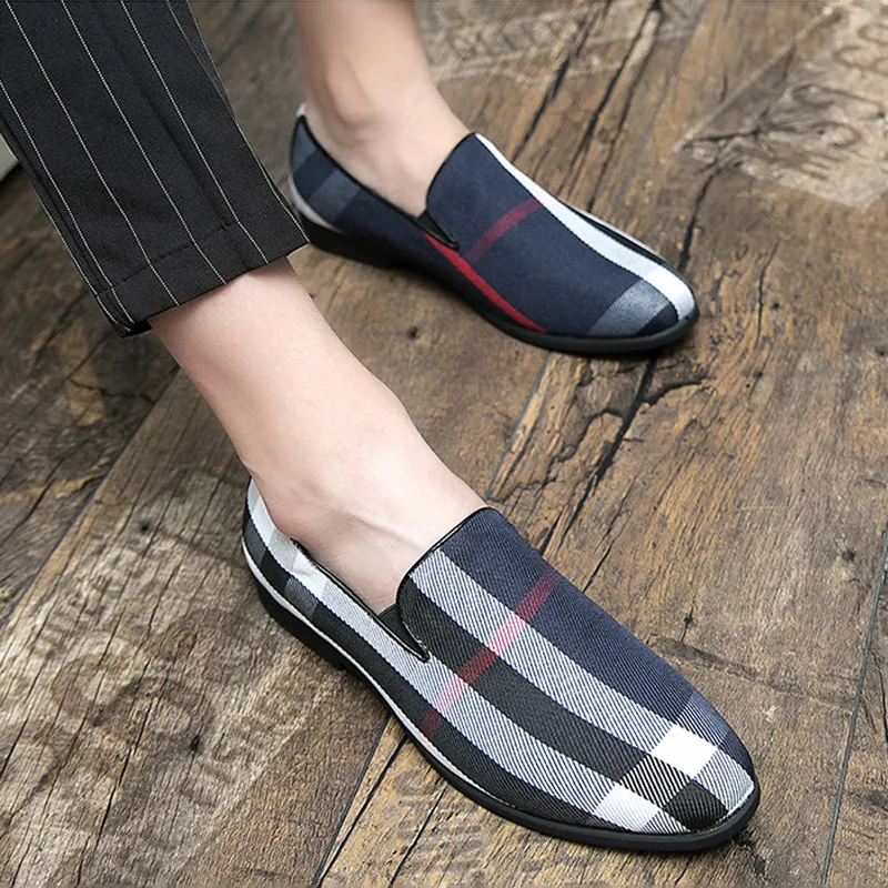 GENTLEMAN™Men's stylish blue khaki plaid design large size casual shoes