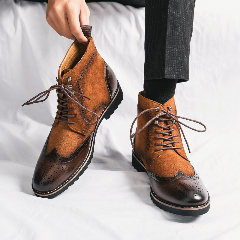 Brogue carved business men's boots