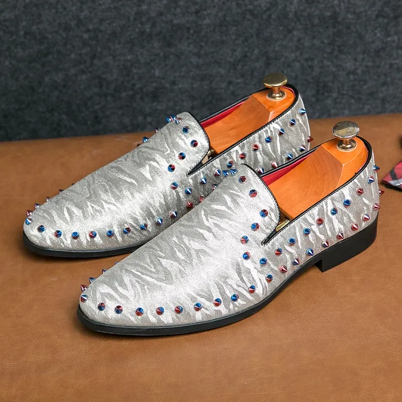 Stylish men's patchwork design loafers