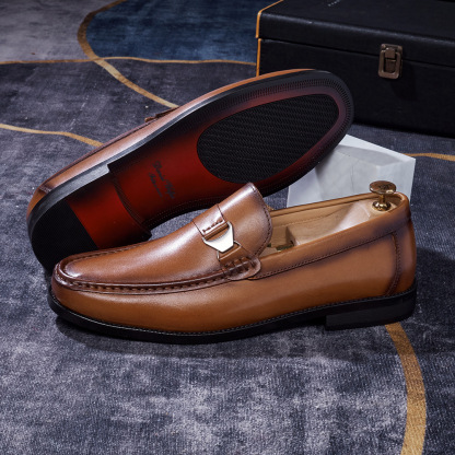 Men's Full-Grain Leather Metal Buckle Casual Loafers