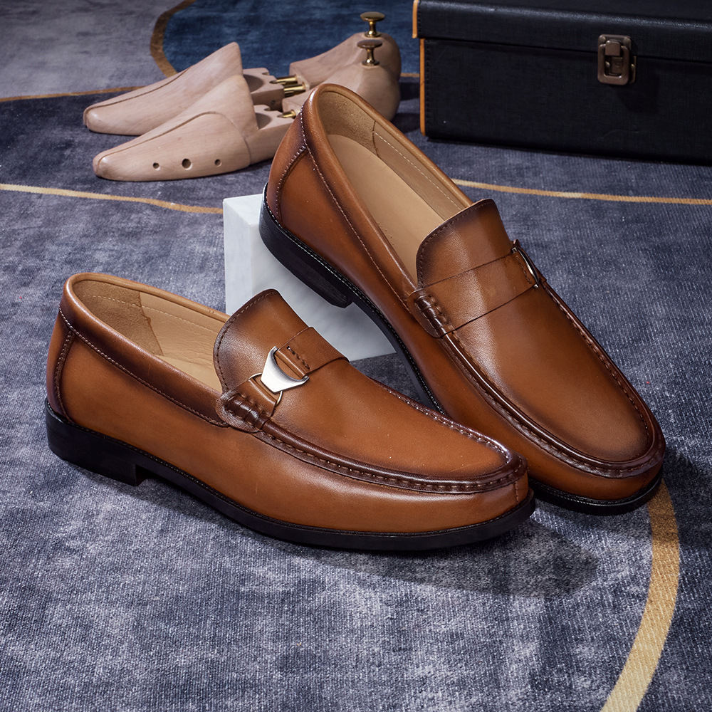 Men's Full-Grain Leather Metal Buckle Casual Loafers