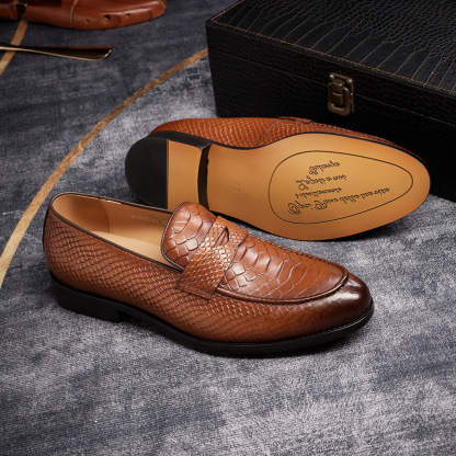 Men's Genuine Leather Handcrafted Snakeskin-Patterned Loafers
