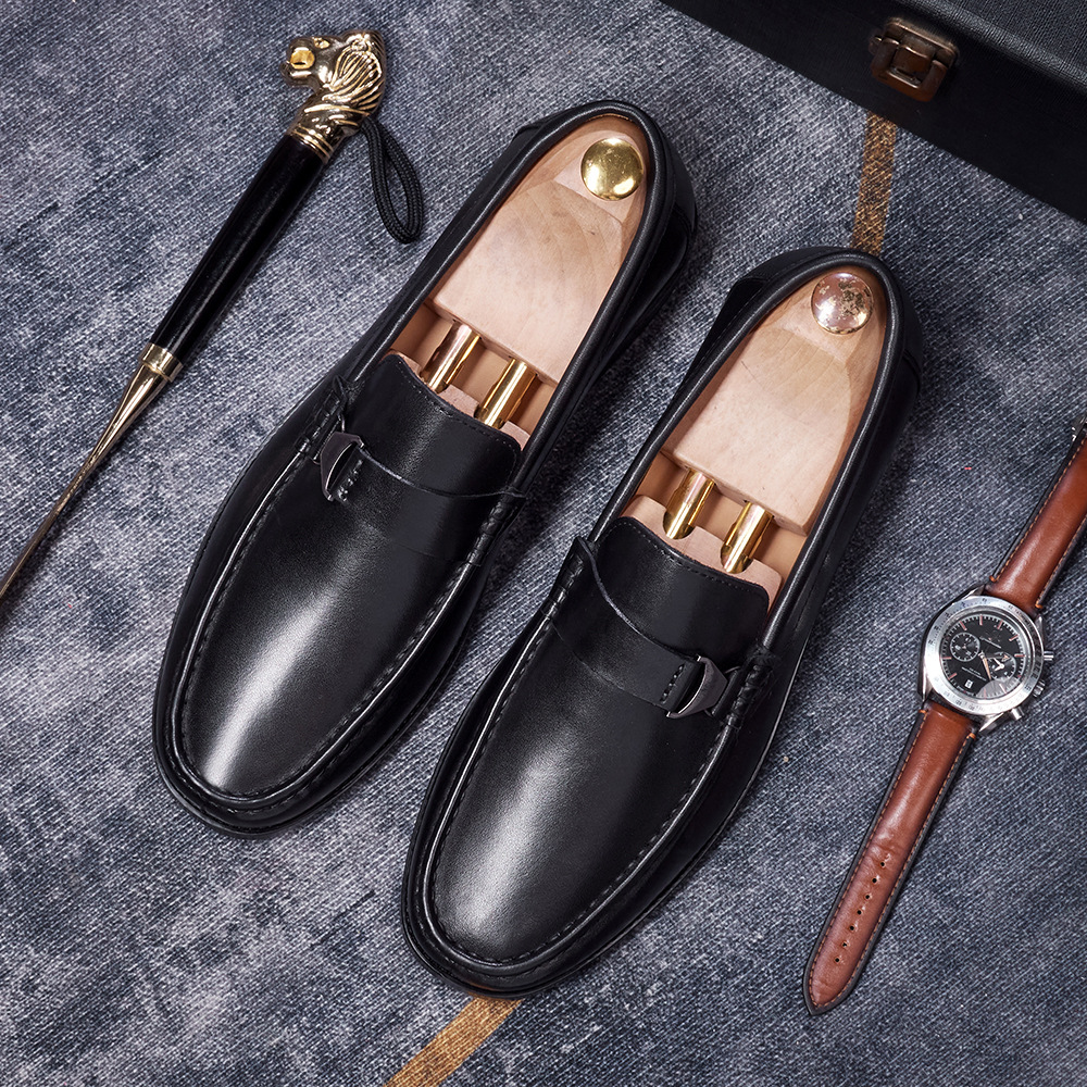 Men's Full-Grain Leather Metal Buckle Casual Loafers