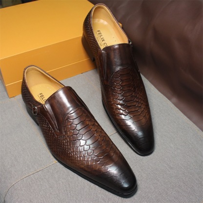 Men's Genuine Leather Crocodile Embossed Pointed Toe Loafers
