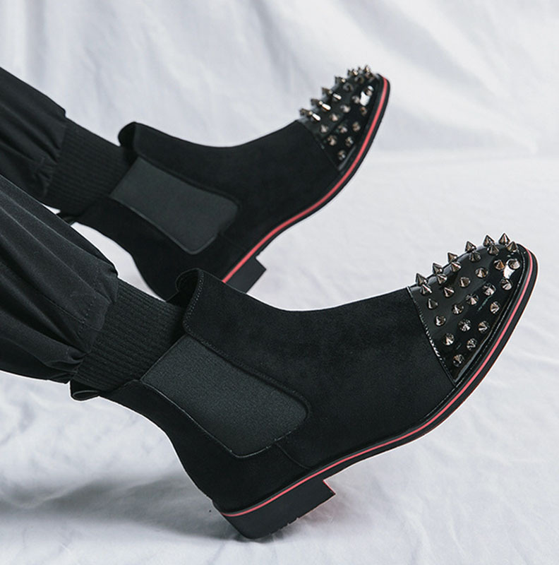 Men's Rivet-Decorated Chelsea Boots