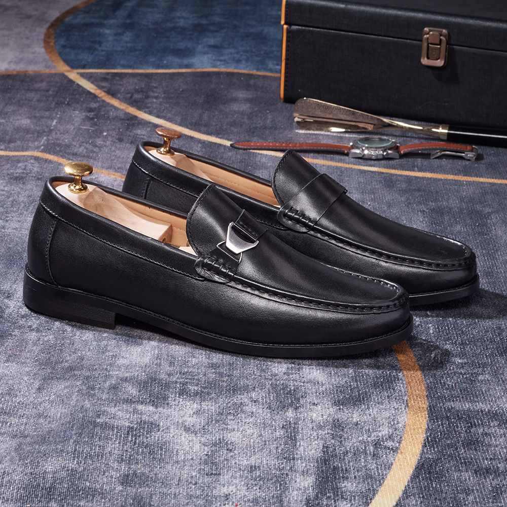 Men's Full-Grain Leather Metal Buckle Casual Loafers