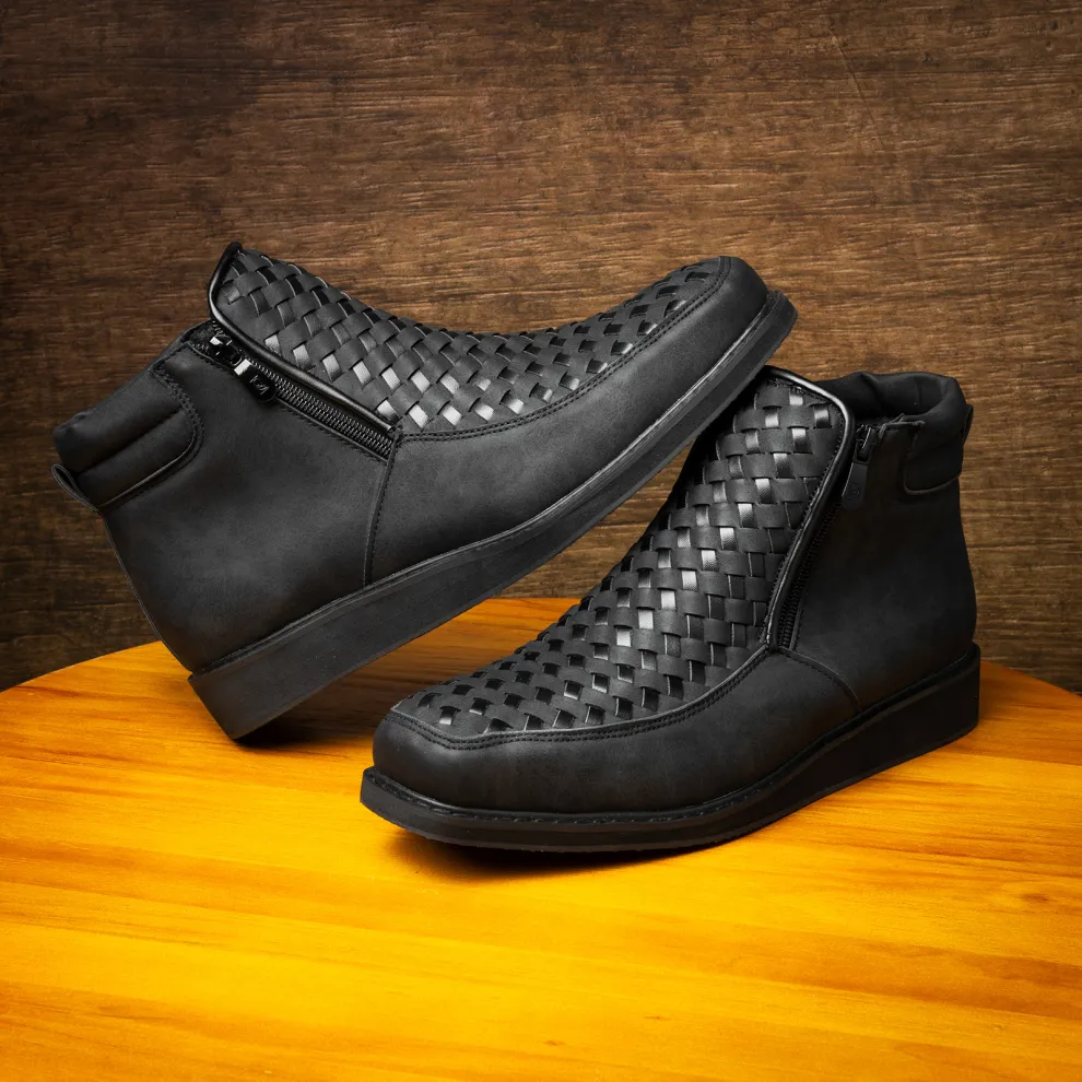 Handcrafted Western Cowboy Boots