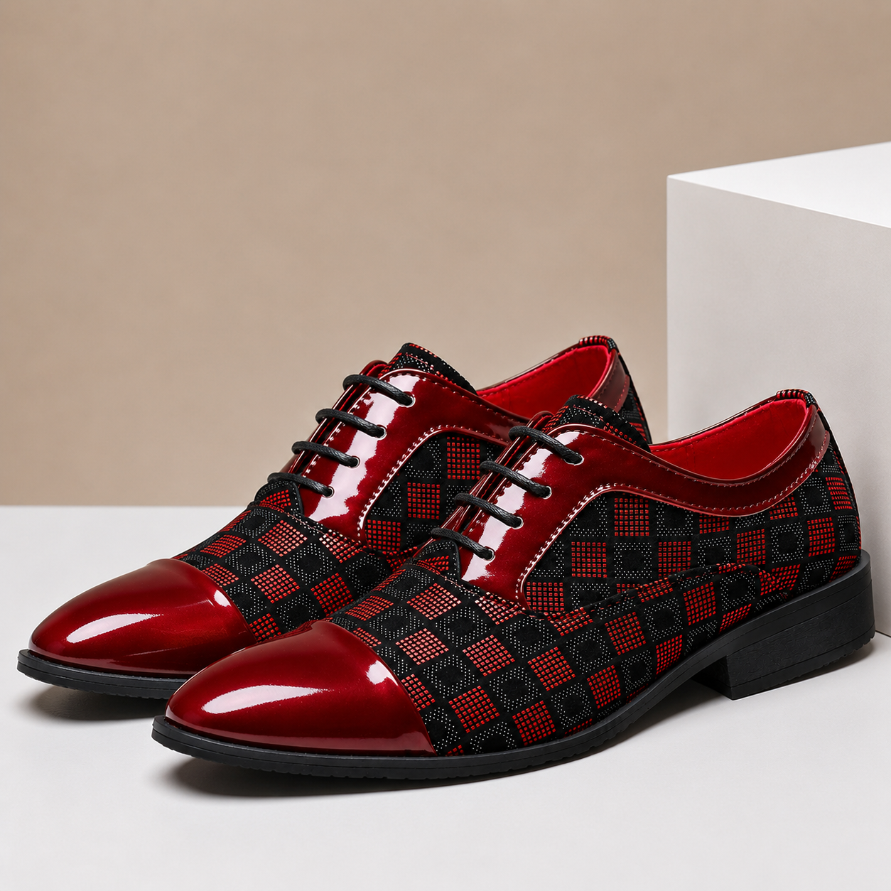 Men’s Plaid Lace-Up Dress Shoes
