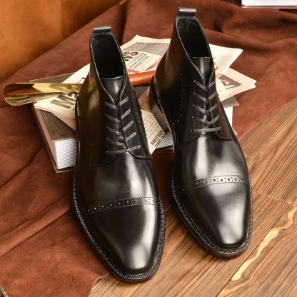 Men's Genuine Leather Retro Pointed-Toe Brogue Martin Boots