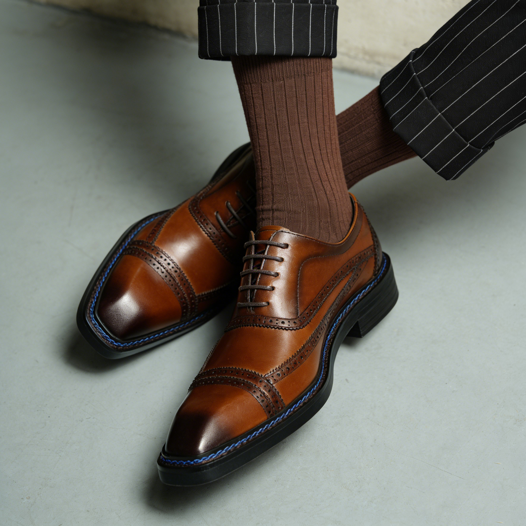 2026 British Style Cap-Toe Brogue Leather Dress Shoes with Blue Stitching