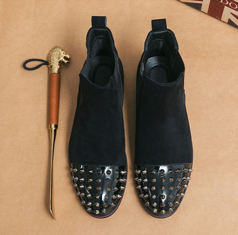 Men's Rivet-Decorated Chelsea Boots