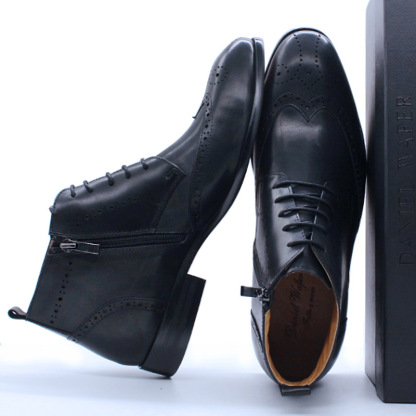 Men's Full-Grain Leather Brogue-Detailed Martin Boots