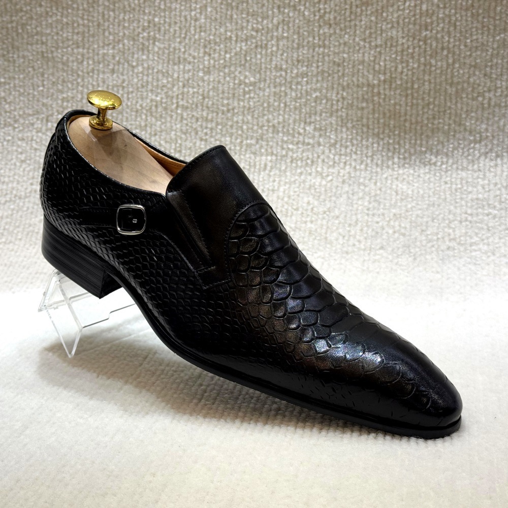 Men's Genuine Leather Crocodile Embossed Pointed Toe Loafers