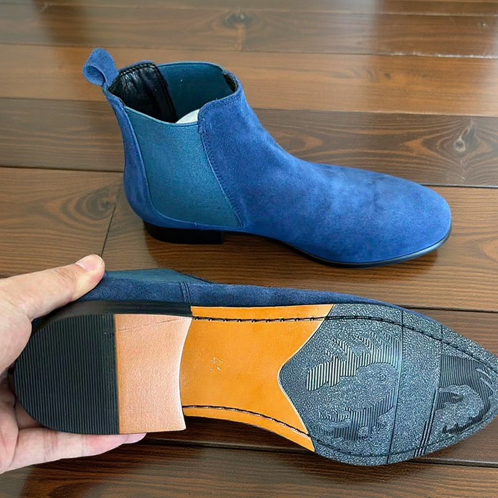 Men's blue leather Chelsea boots