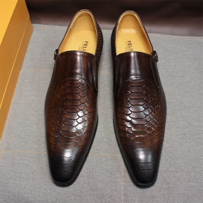 Men's Genuine Leather Crocodile Embossed Pointed Toe Loafers