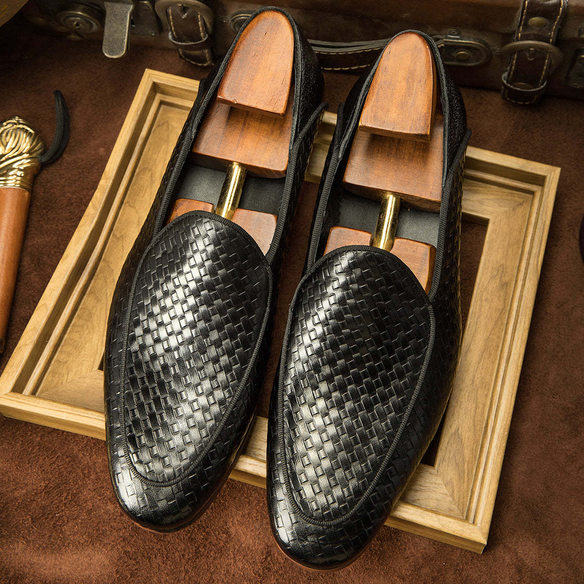 luxury black color slip-on leather loafers shoes men