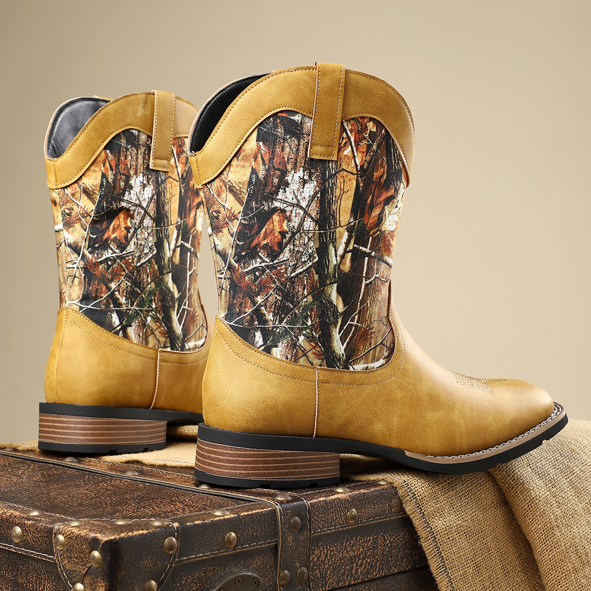 New western style cowboy boots embroidery craft retro high-top men's knight boots trendy all-match casual work boots