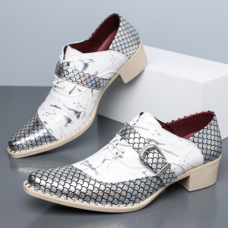 2026 New Pointed-Toe Casual Shoes with Fish-Scale Texture