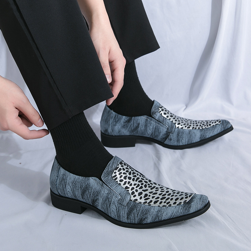 Brogue men's shoes low-top thick-soled shoes men's casual fashion large-size single shoes 2024 autumn pointed leather shoes