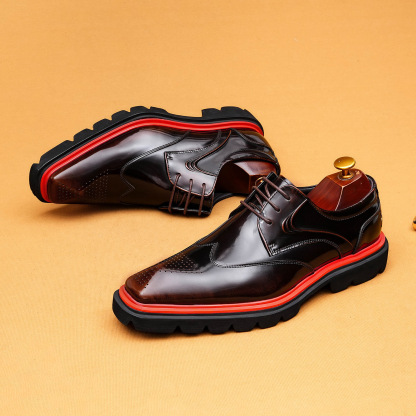 2026 New Fashionable Pointed Toe Lace-up Men's High-End Leather Shoes with Red and Blue Trim and Thick Sole Design