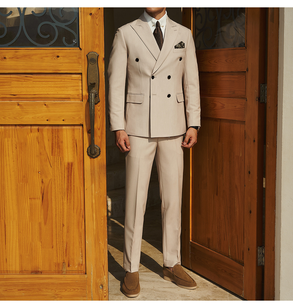 Hangzhou men's clothing high-end British style business formal suits double-breasted gentleman Naples peaked lapel suit