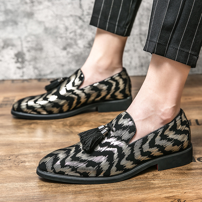 Summer pointed daily spot microfiber solid color simple black low-top viscose shoes sgs bean shoes