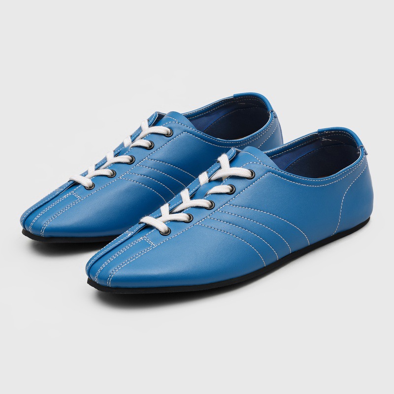 New 2026 Men's Retro Casual Commuter Sneakers