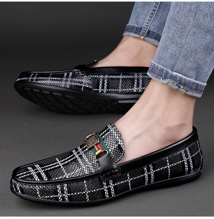 Personalized trendy casual summer flat shoes