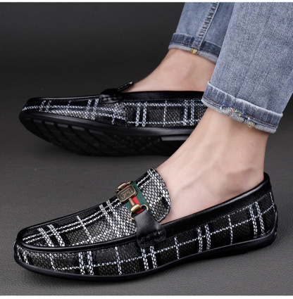 Personalized trendy casual summer flat shoes